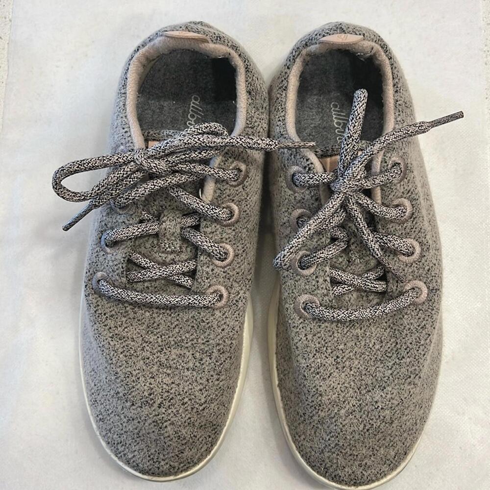Allbirds Sneakers - Picture 1 of 4